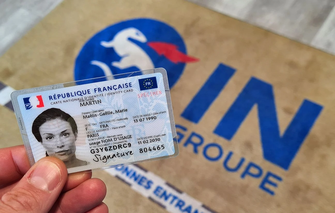 Acheter une carte d'identité française