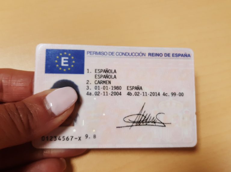 Comprar licencia de conducir española