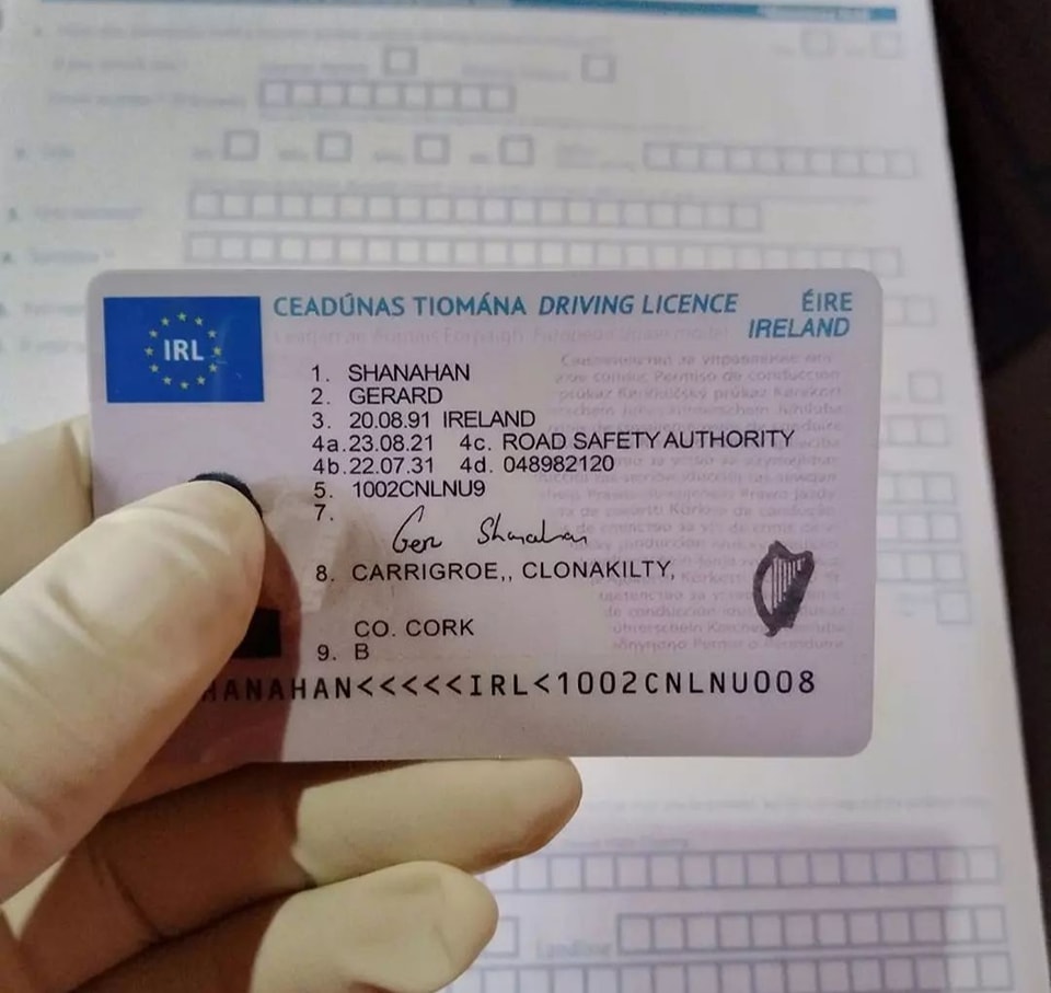Ceannaigh Ceadúnas Tiomána Éireann