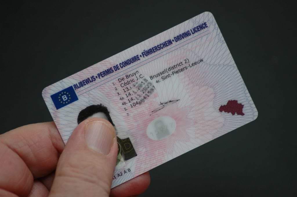 Koop een geregistreerd rijbewijs