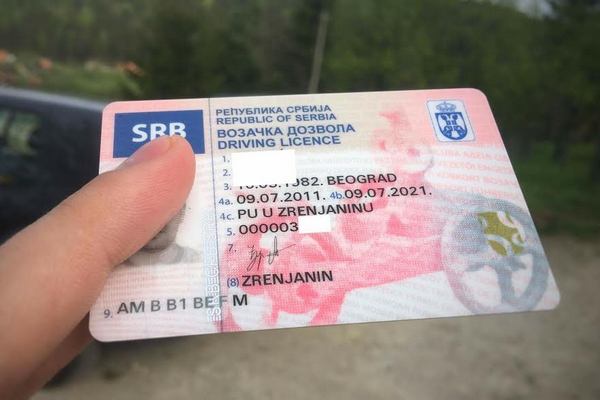 Kupite registrovanu vozačku dozvolu