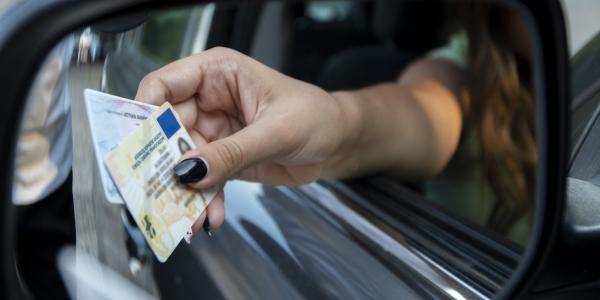 Buying a Drivers License Online